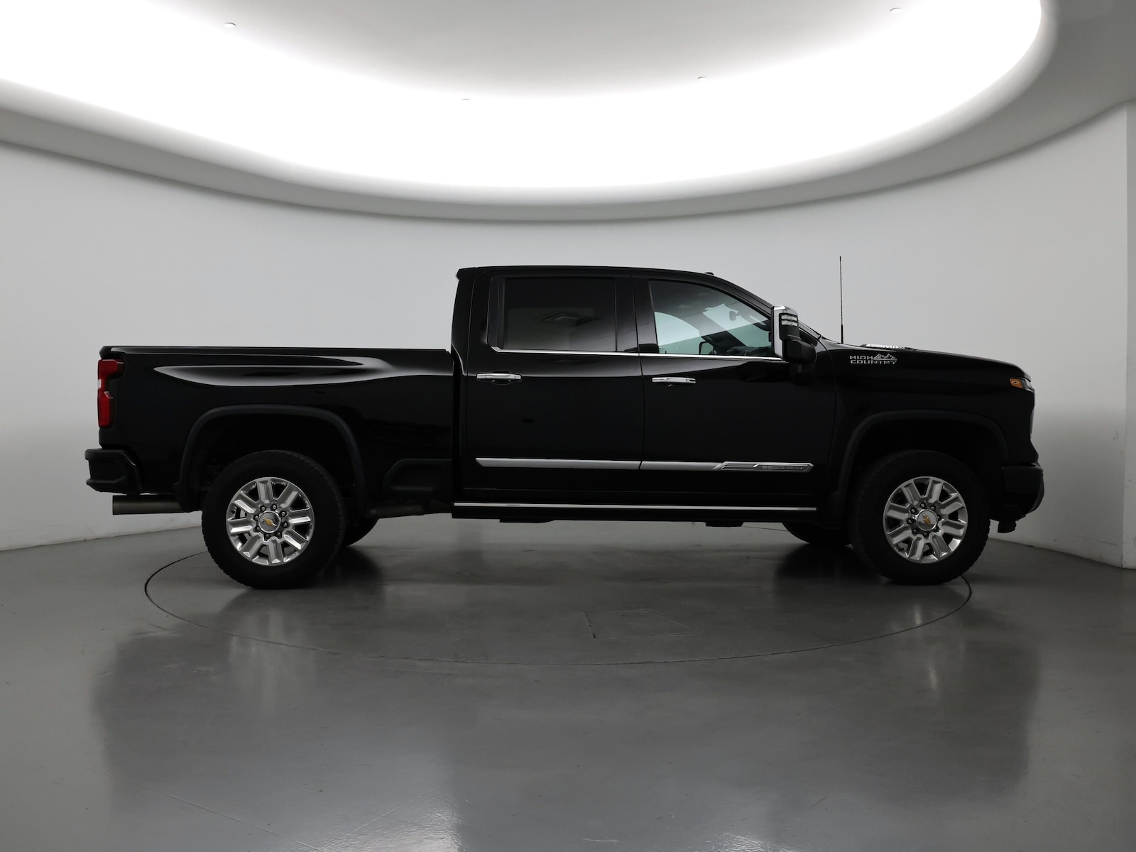 2024 Chevrolet Silverado 2500HD High Country - Photo 8