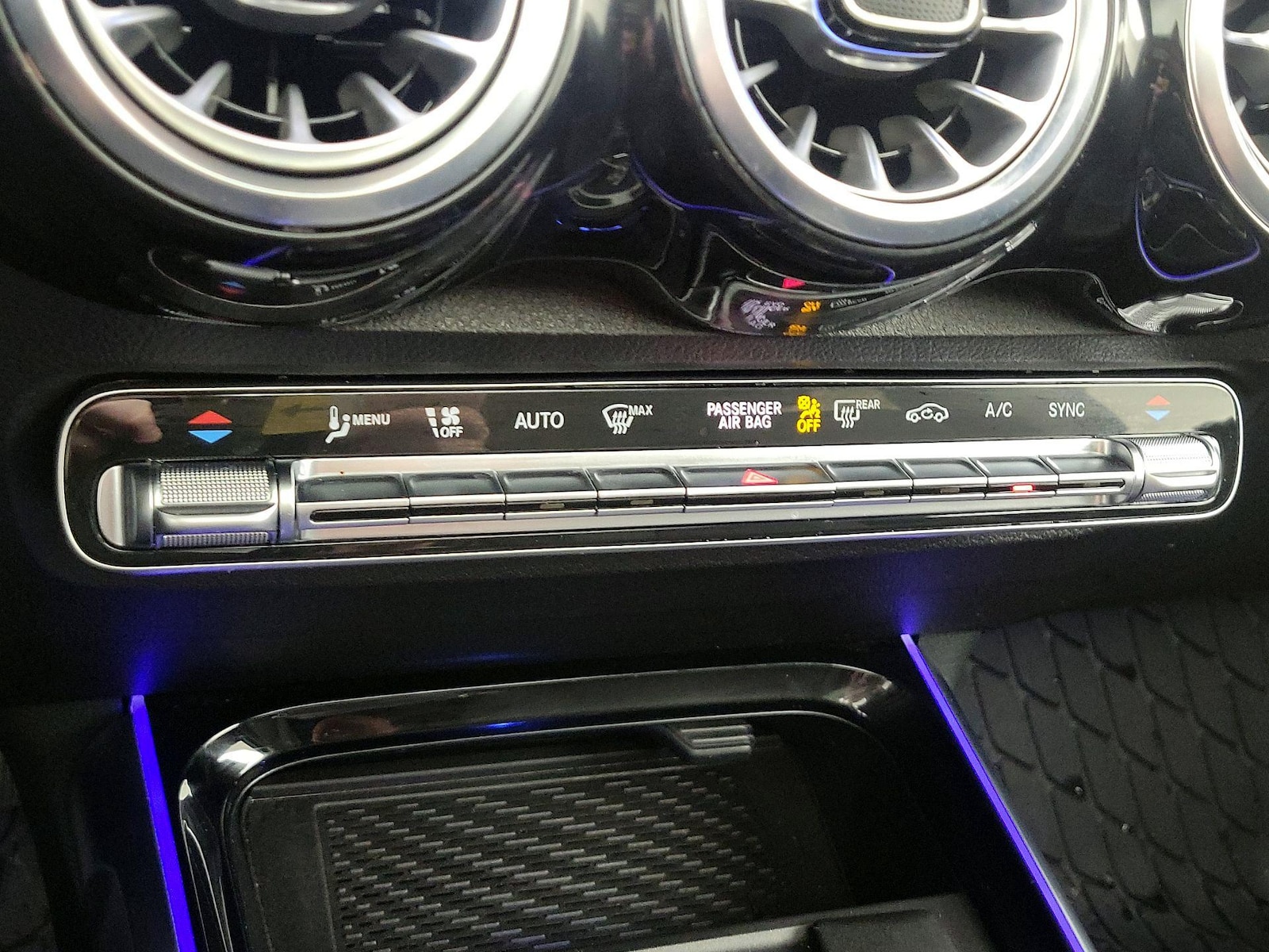 2024 Mercedes-Benz GLB Base - Photo 18