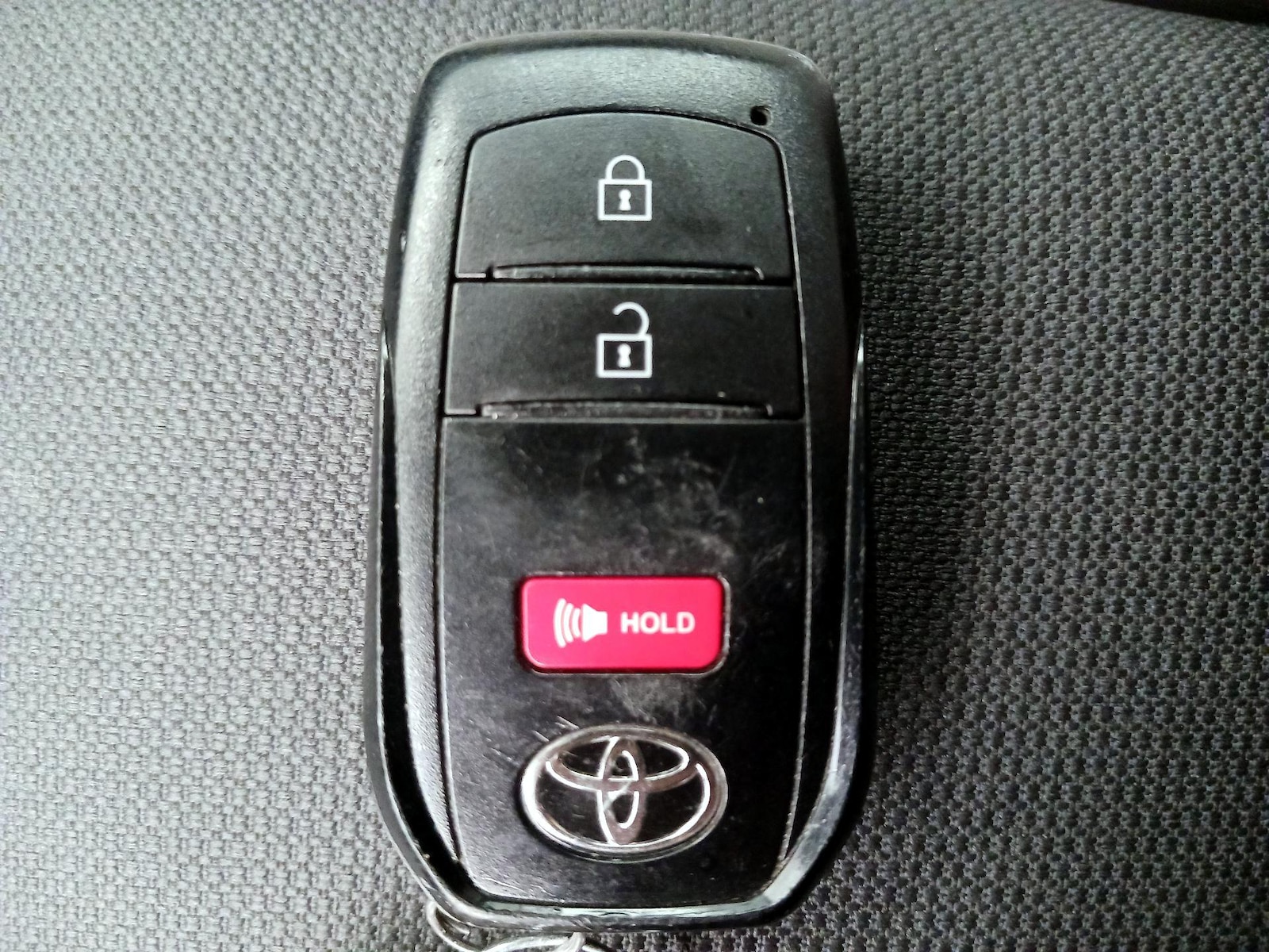 2024 Toyota Corolla Cross LE - Photo 23
