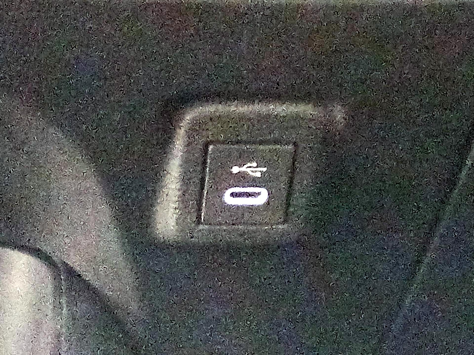 2024 Toyota Corolla LE - Photo 19