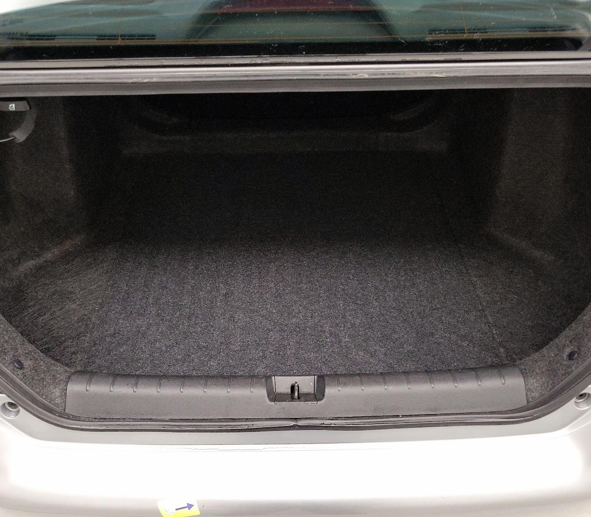 Trunk/Cargo (Seats Up)