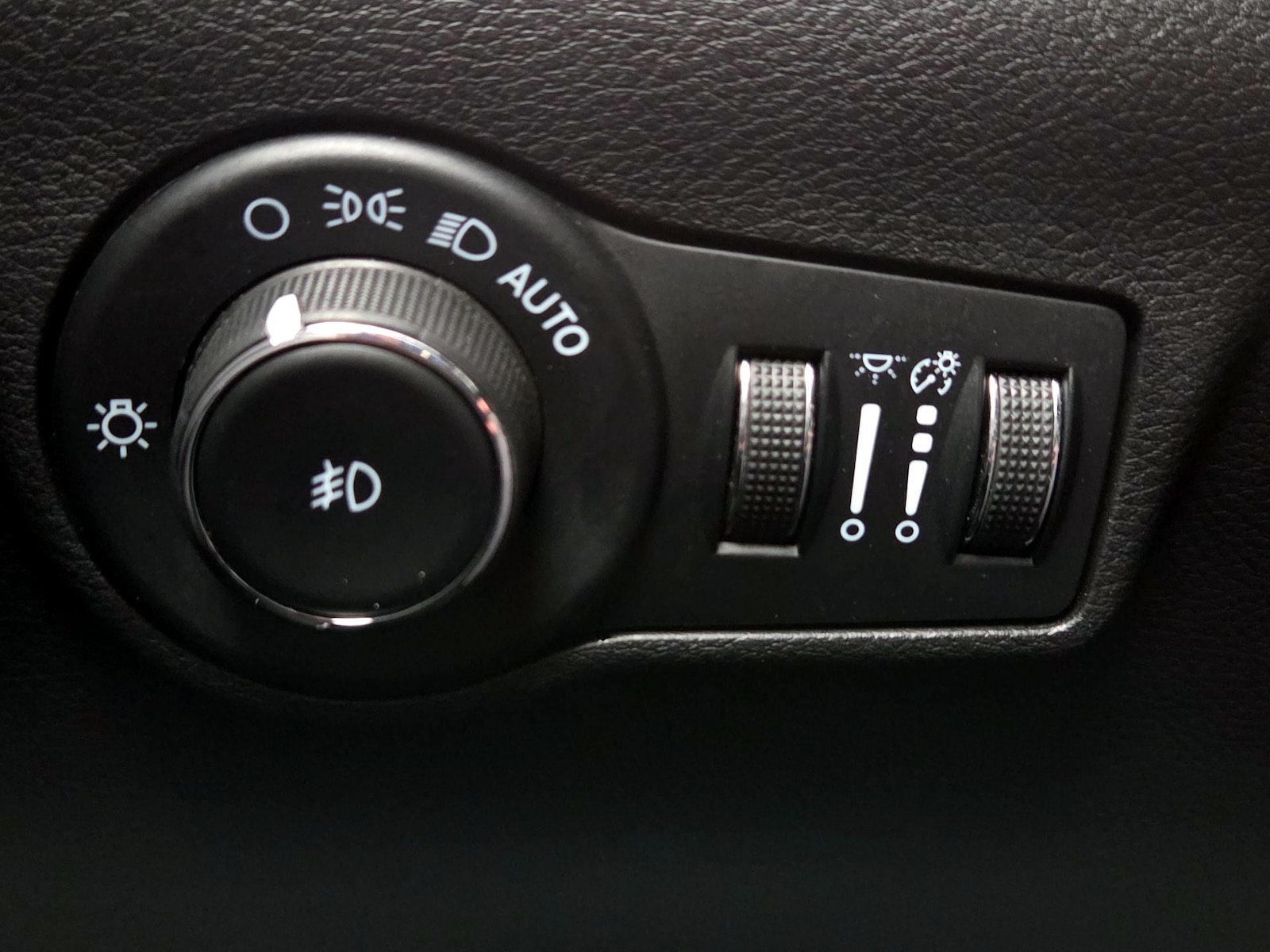 2023 Jeep Compass Latitude - Photo 14