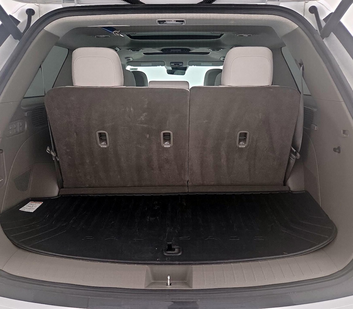 Trunk/Cargo (Seats Up)