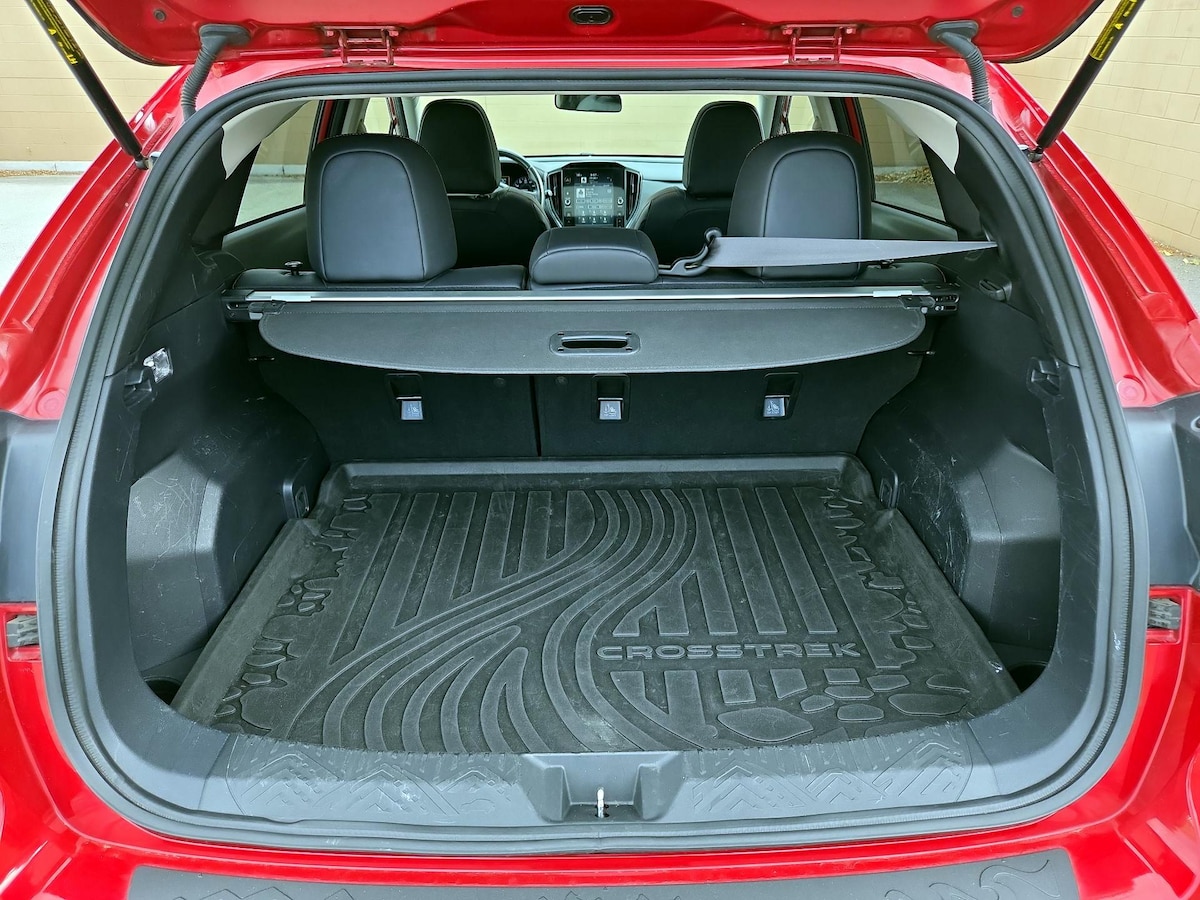 Trunk/Cargo (Seats Up)