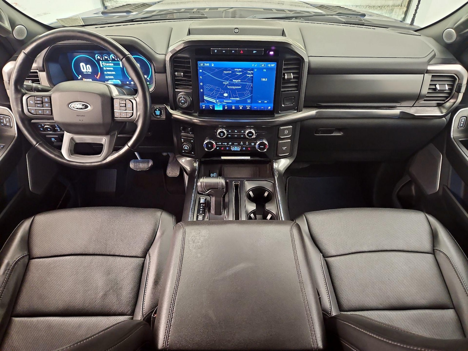Apple CarPlay® & Android Auto™