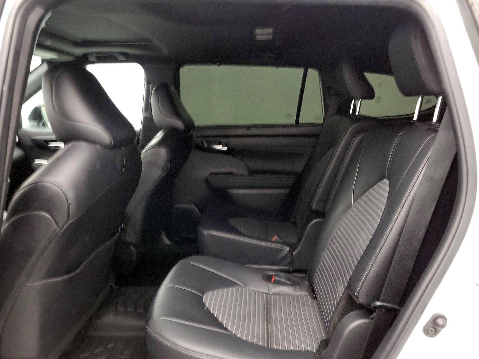 Rear Air Conditioning