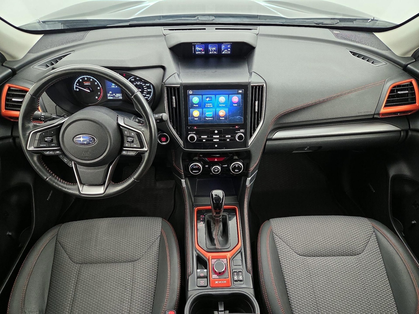Apple CarPlay® & Android Auto™