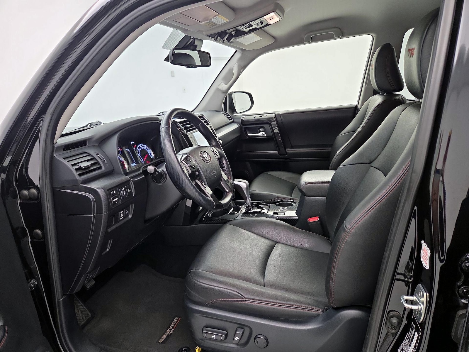 Power Seat(s) & Side Airbags