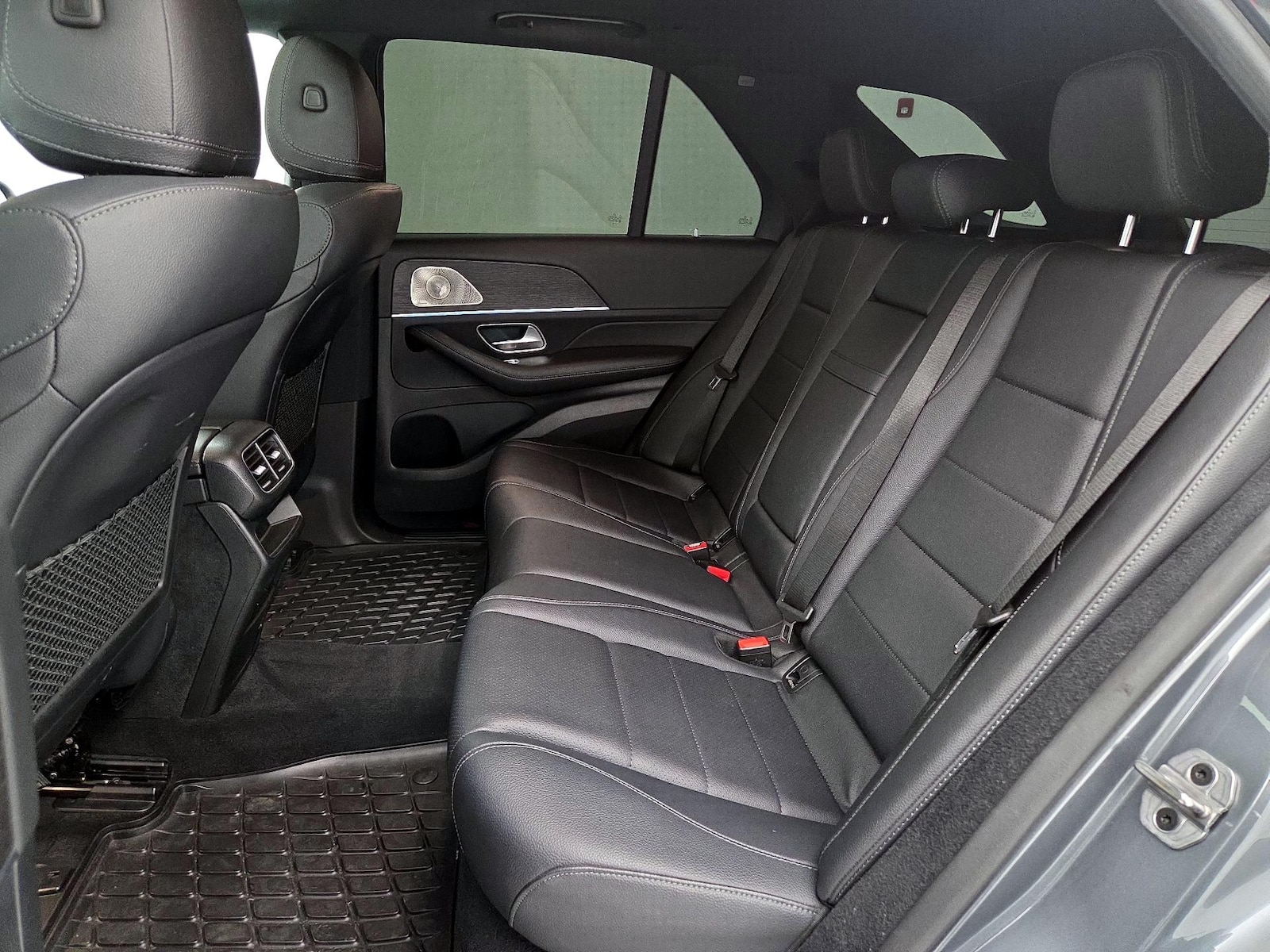 Rear Air Conditioning