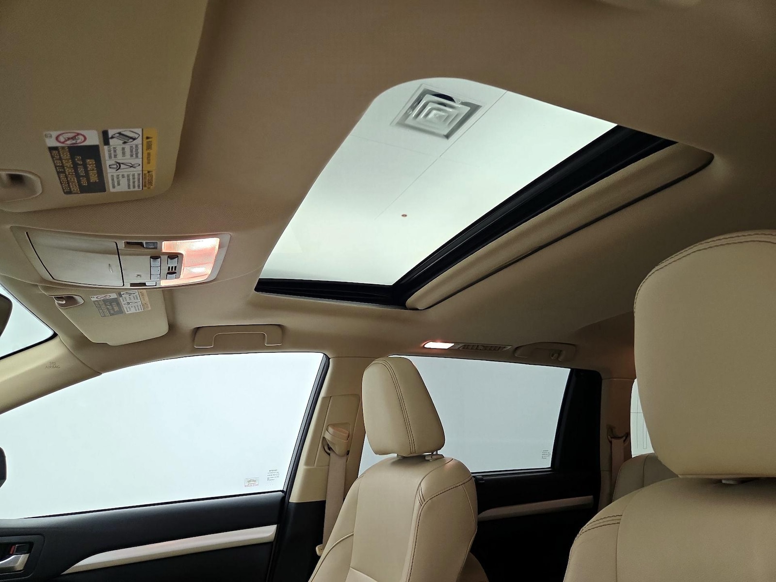 Sunroof(s) & Overhead Airbags