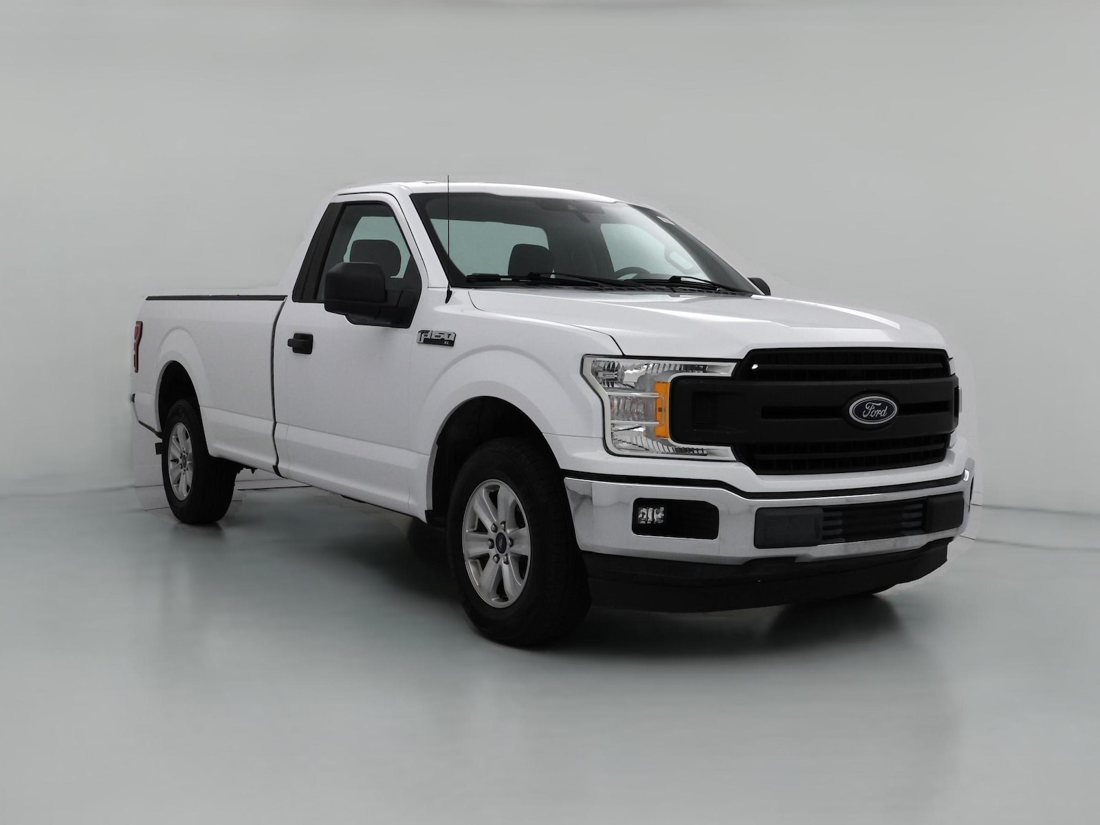 Long Bed, Bed Liner & Tow Hitch