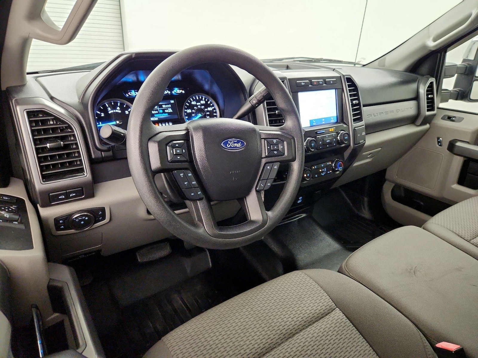 2020 Ford F-350 Super Duty XLT - Photo 10