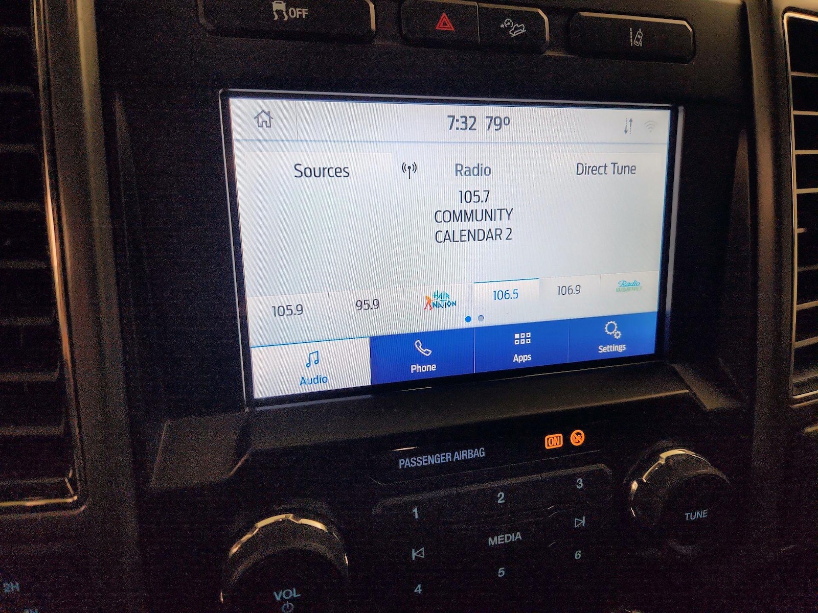 2020 Ford F-350 Super Duty XLT - Photo 16