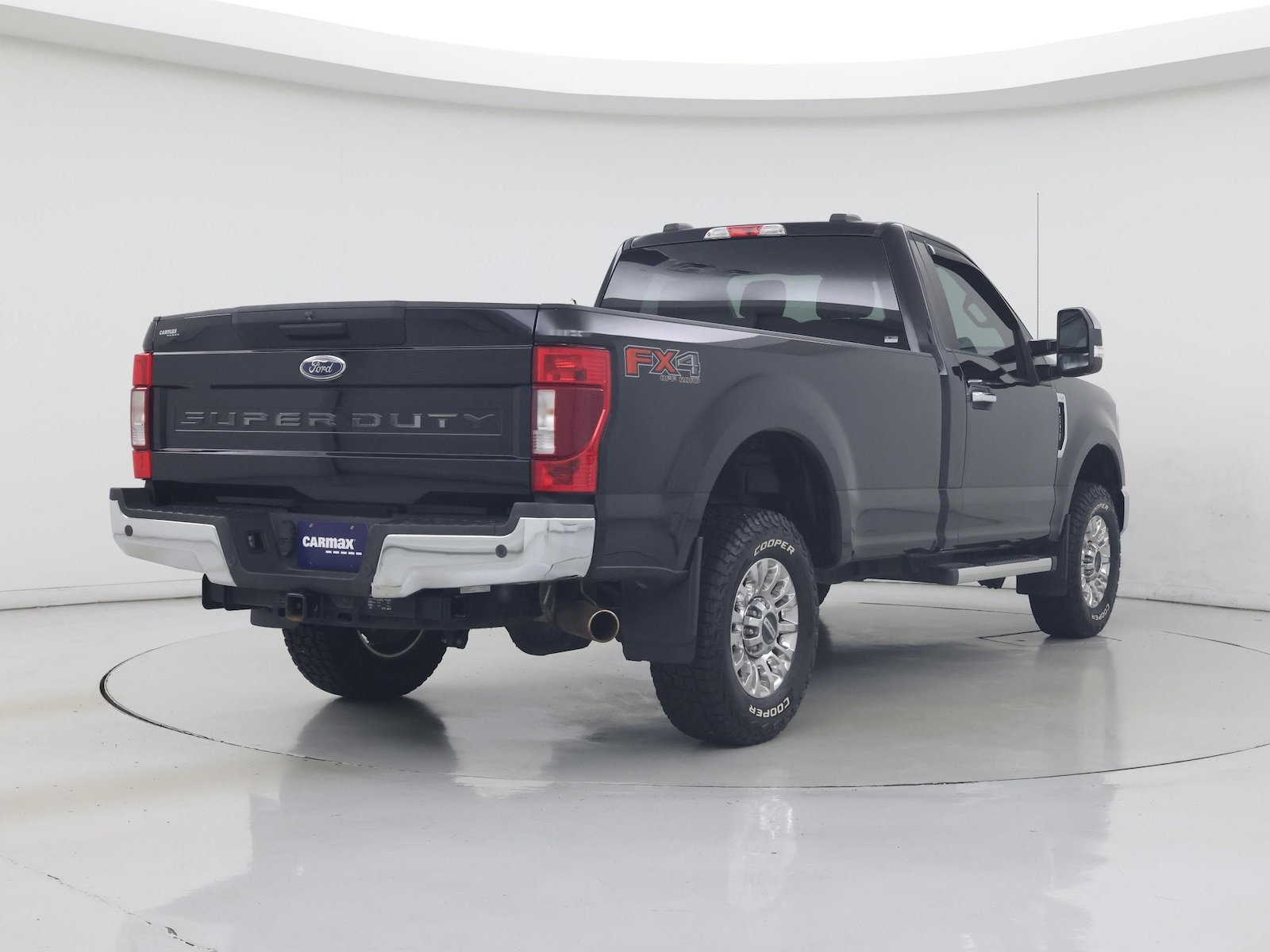 2020 Ford F-350 Super Duty XLT - Photo 9