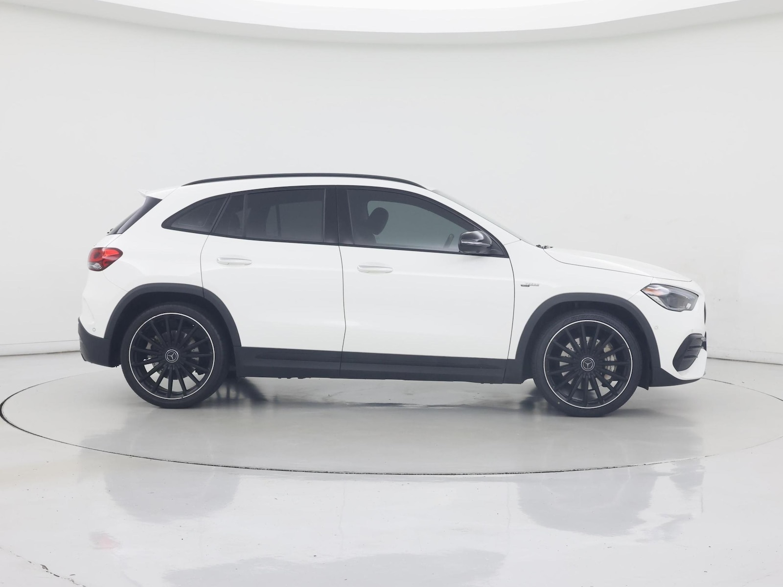 2023 Mercedes-Benz GLA Base - Photo 8