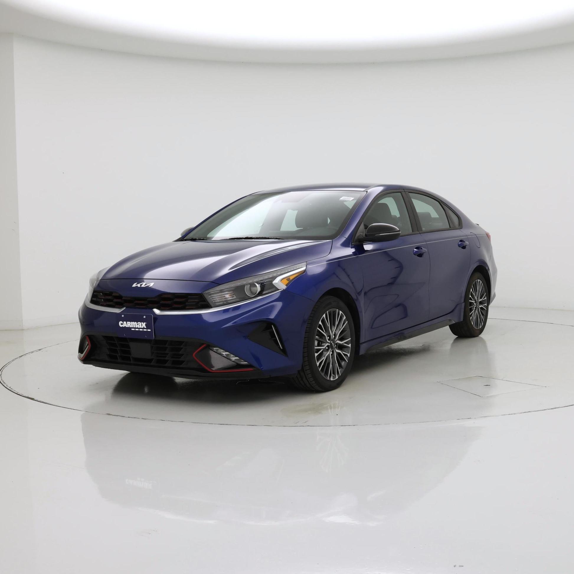 Thumbnail: 2024 Kia Forte - 4