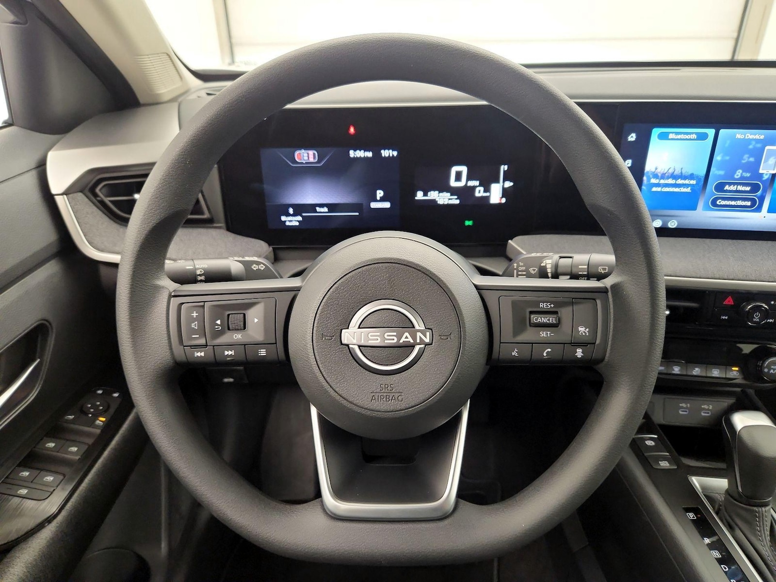 2026 Nissan KICKS SV - Photo 11