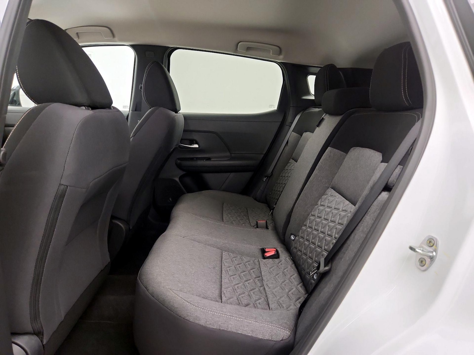 2026 Nissan KICKS SV - Photo 20