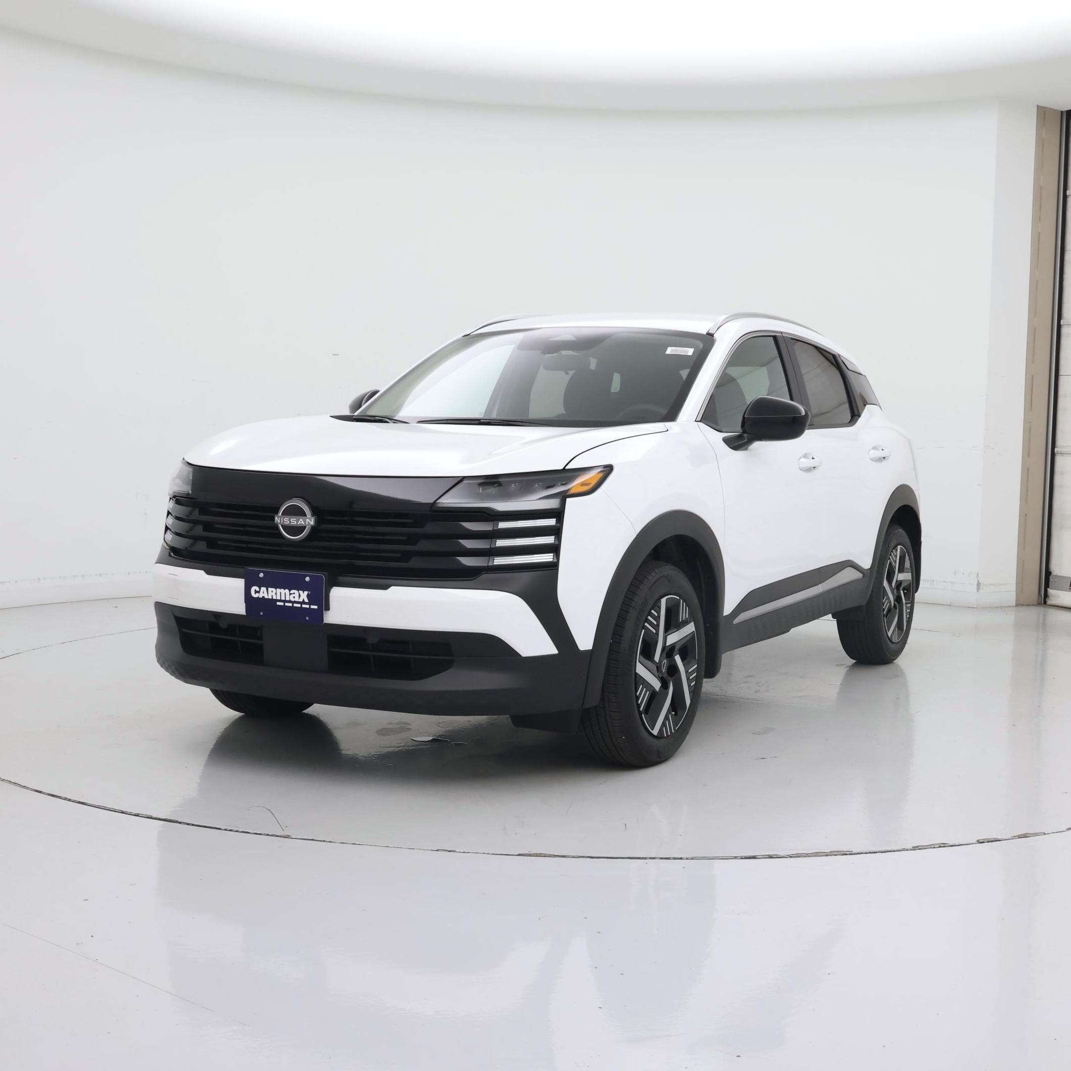 Thumbnail: 2026 Nissan Kicks - 4