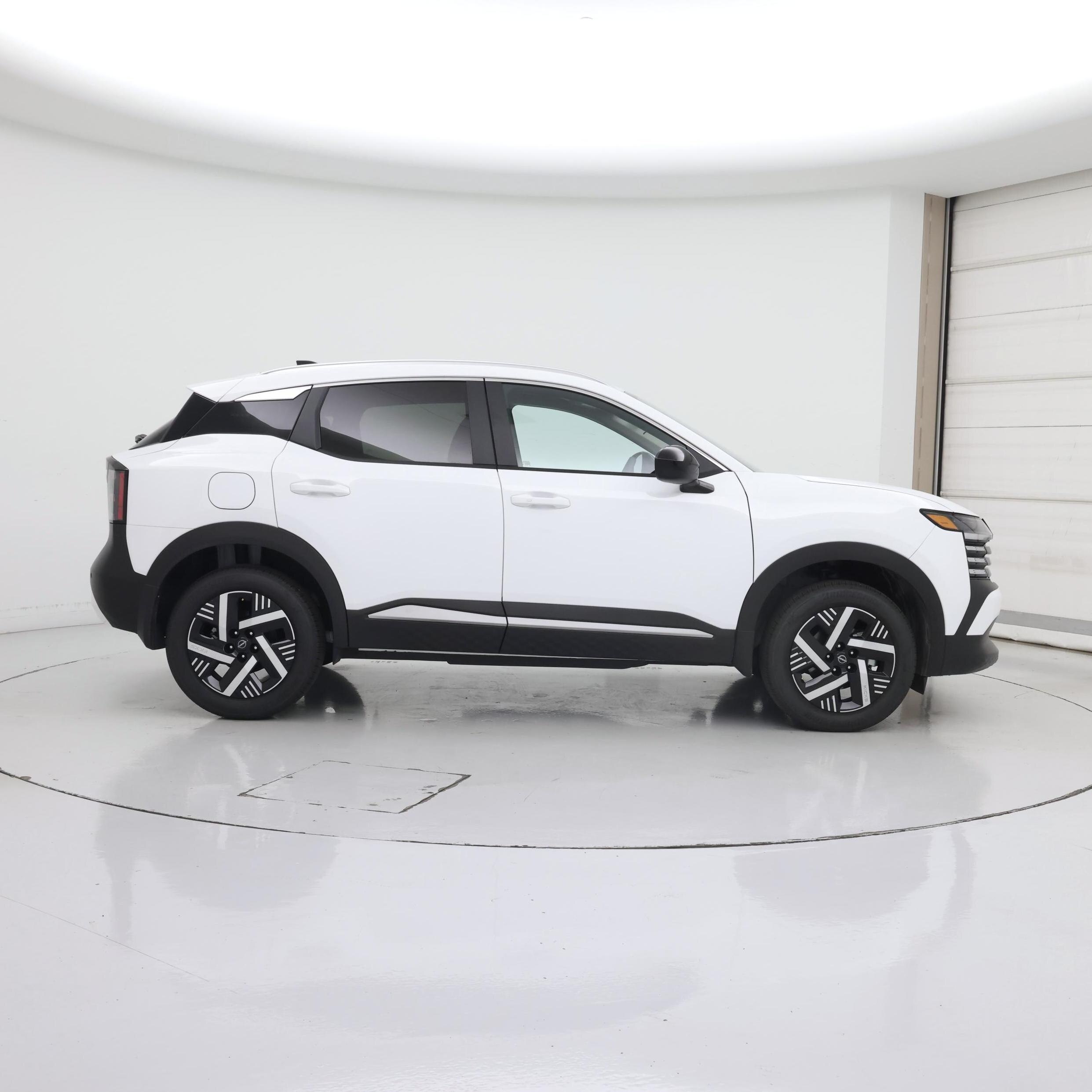Thumbnail: 2026 Nissan Kicks - 7