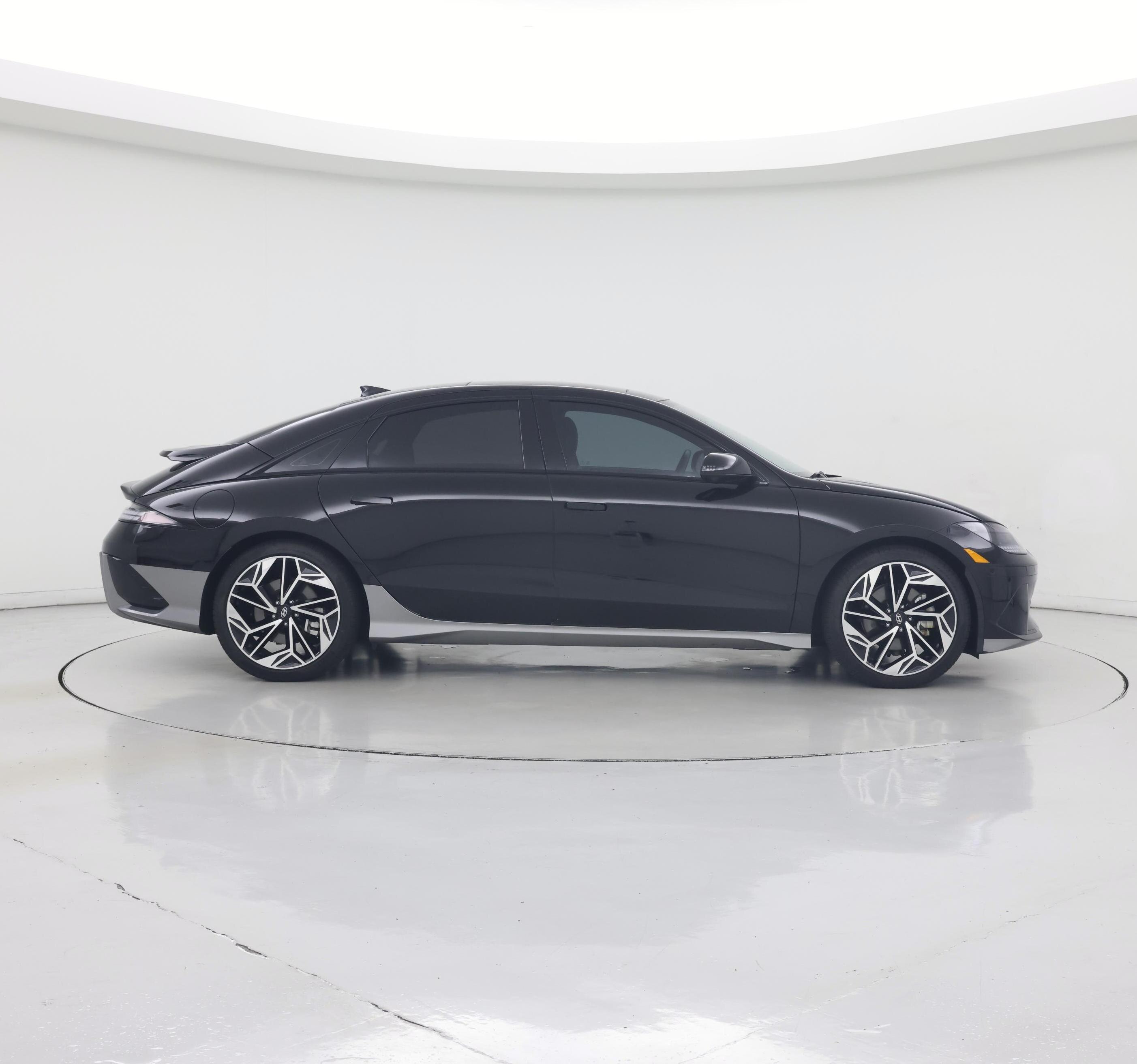 Thumbnail: 2024 Hyundai Ioniq 6 - 7