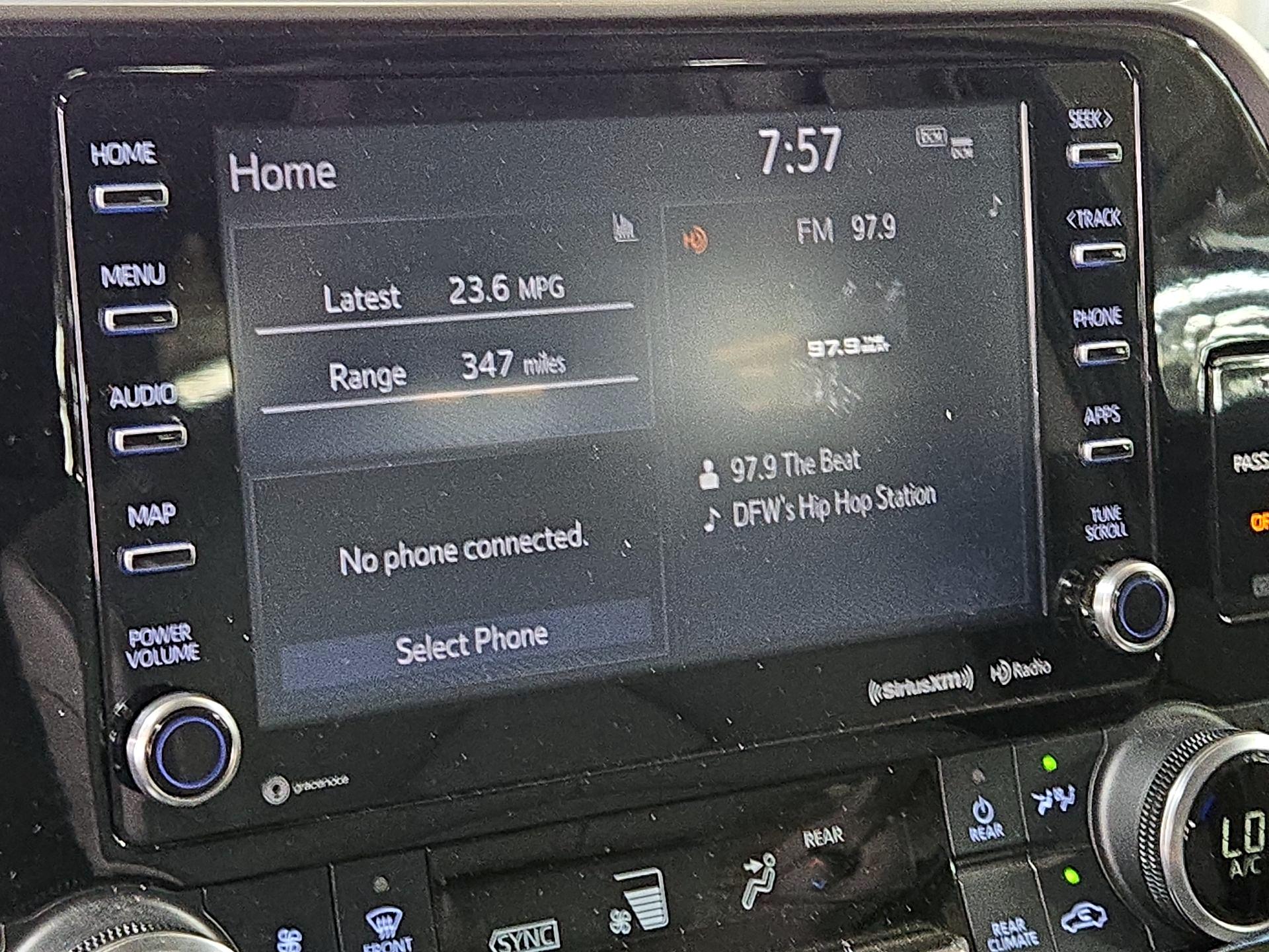 Thumbnail: 2022 Toyota Highlander - 15