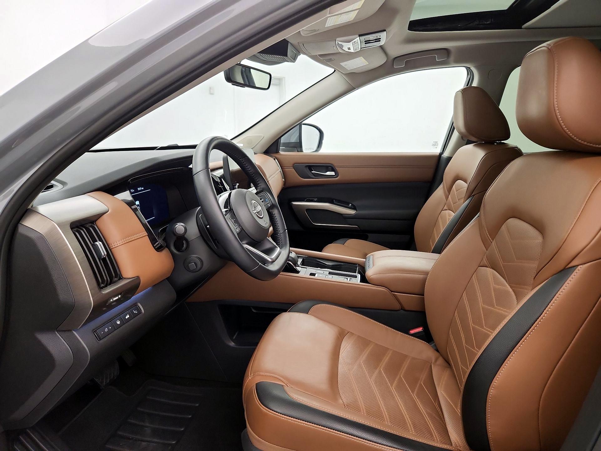 Thumbnail: 2025 Nissan Pathfinder - 11