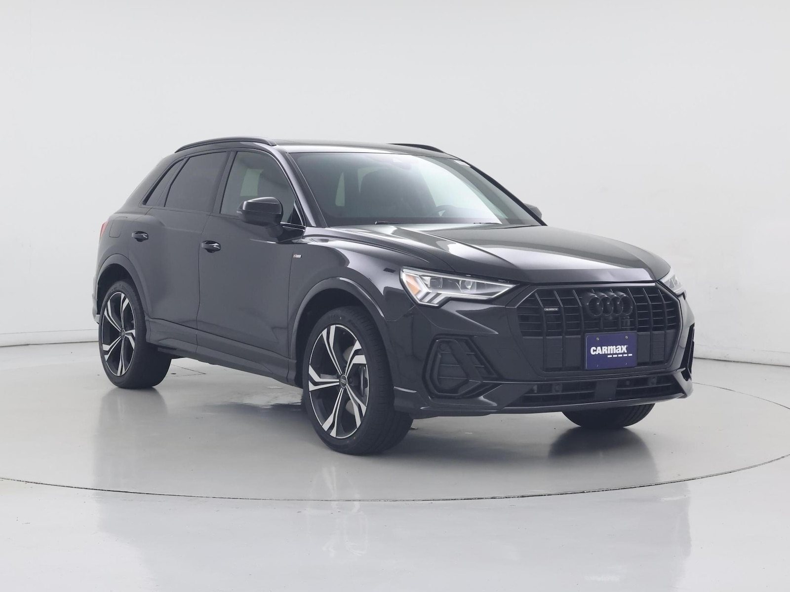 2023 Audi Q3 S Line Premium Plus - Photo 2