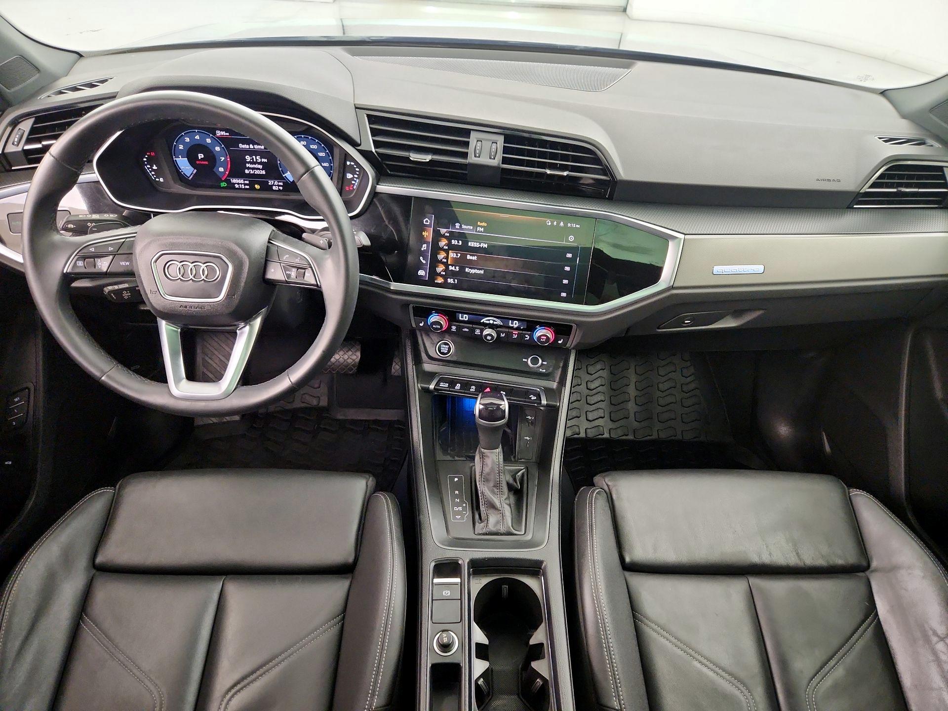 Thumbnail: 2023 Audi Q3 - 9