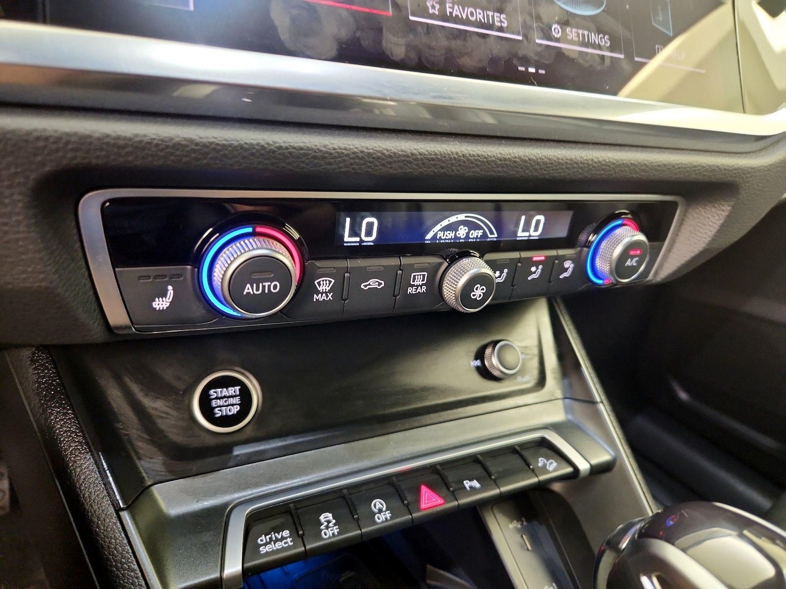 2023 Audi Q3 S Line Premium Plus - Photo 17