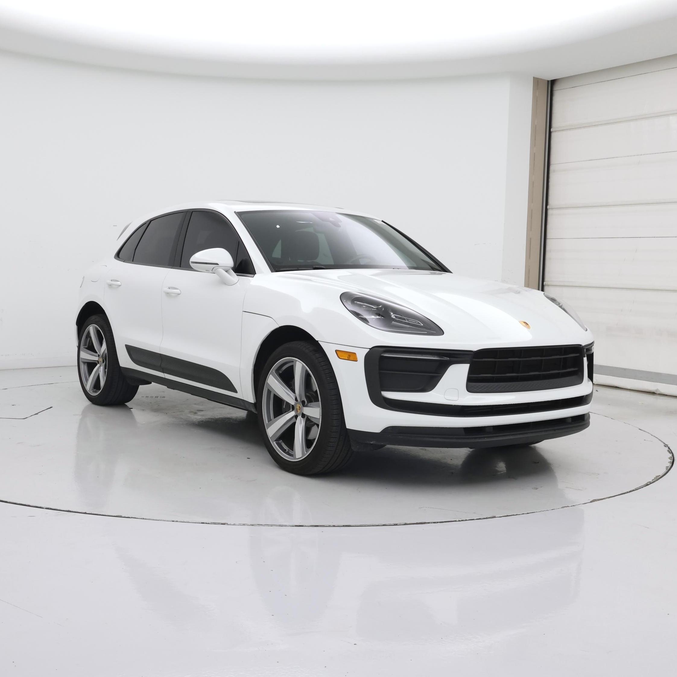 White 2022 Porsche Macan SUV / Crossover All-Wheel Drive Automatic