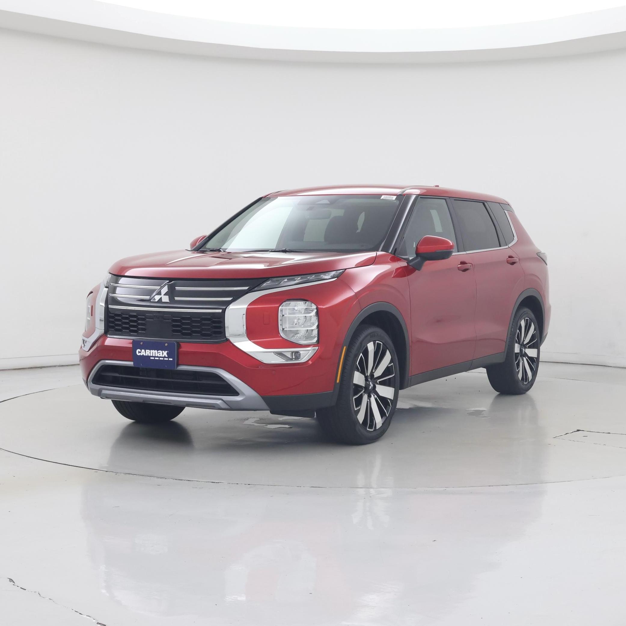 Thumbnail: 2025 Mitsubishi Outlander - 4