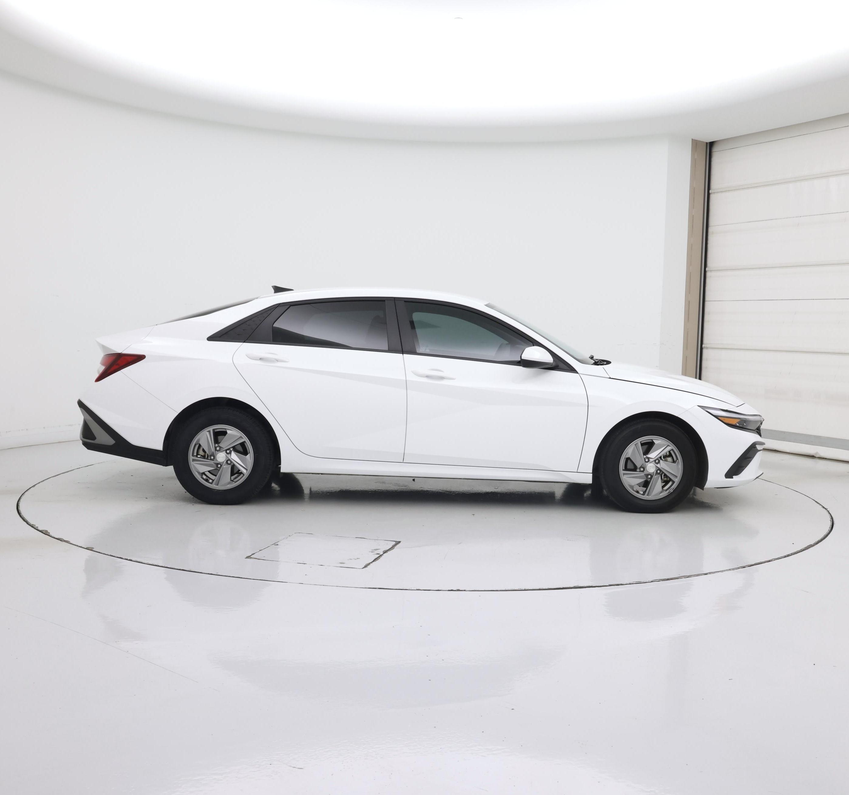 Thumbnail: 2025 Hyundai Elantra - 7