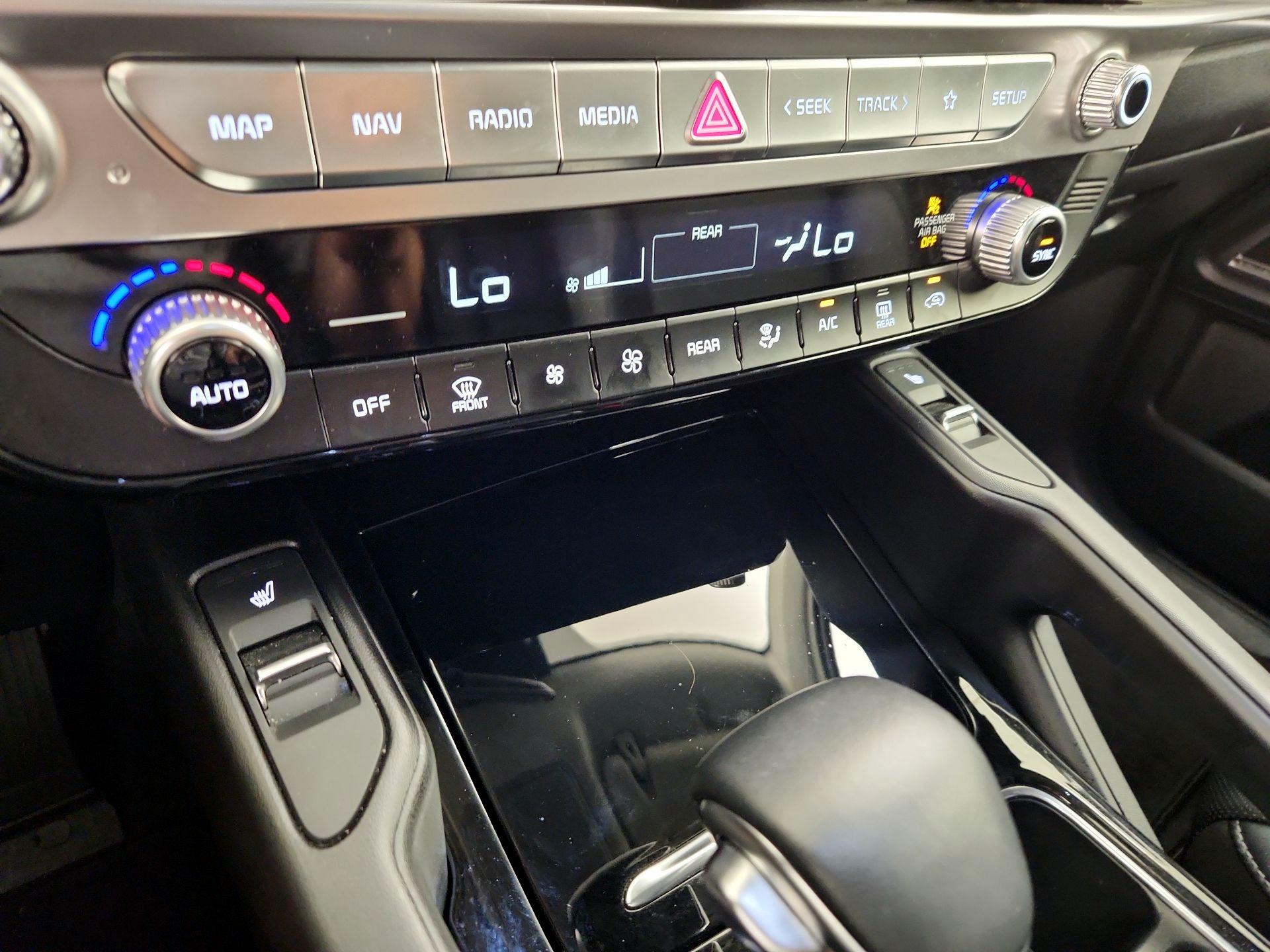 Thumbnail: 2025 Kia Telluride - 17