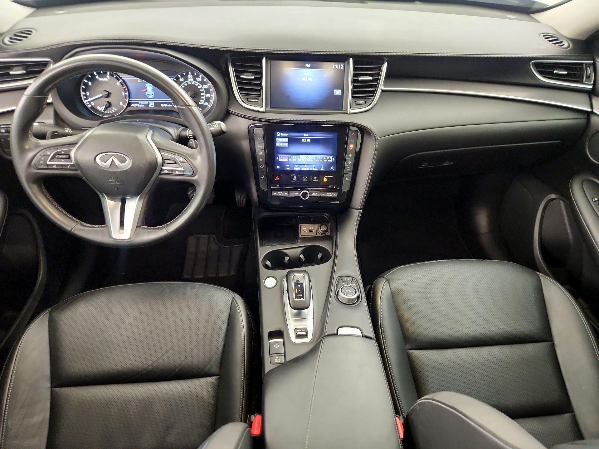 Thumbnail: 2023 INFINITI QX50 - 9