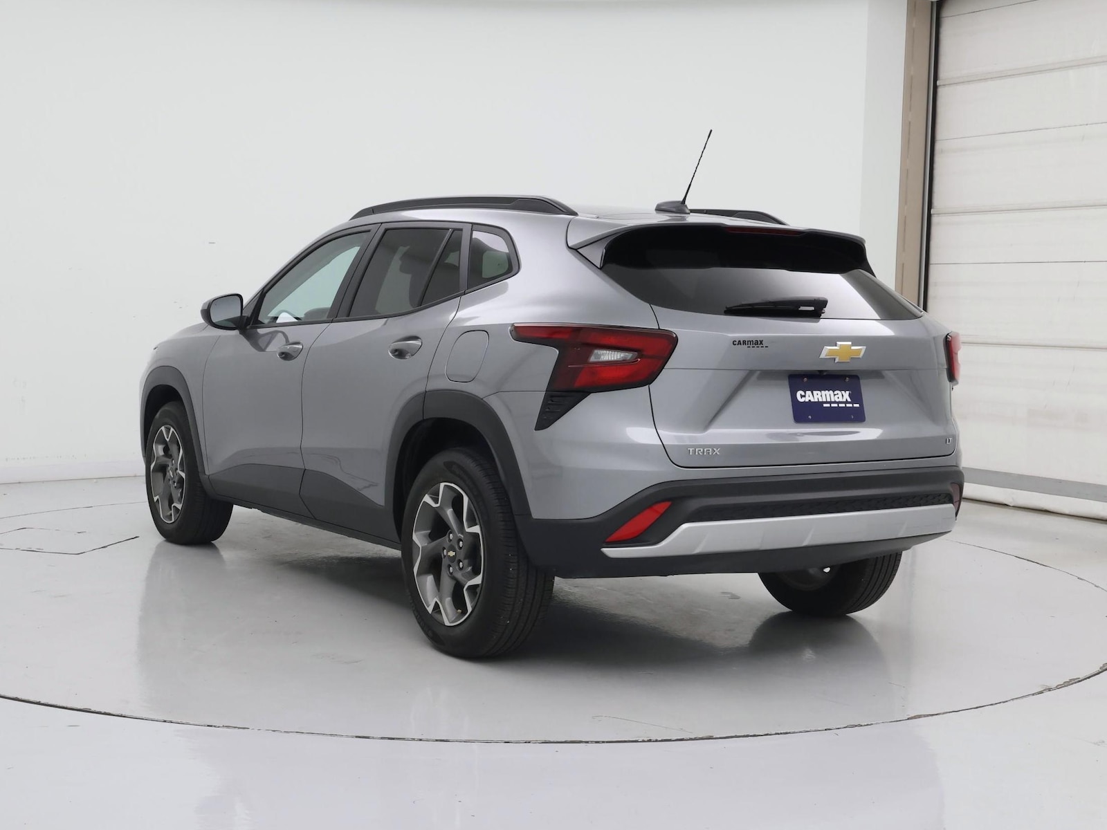 2025 Chevrolet Trax LT - Photo 3