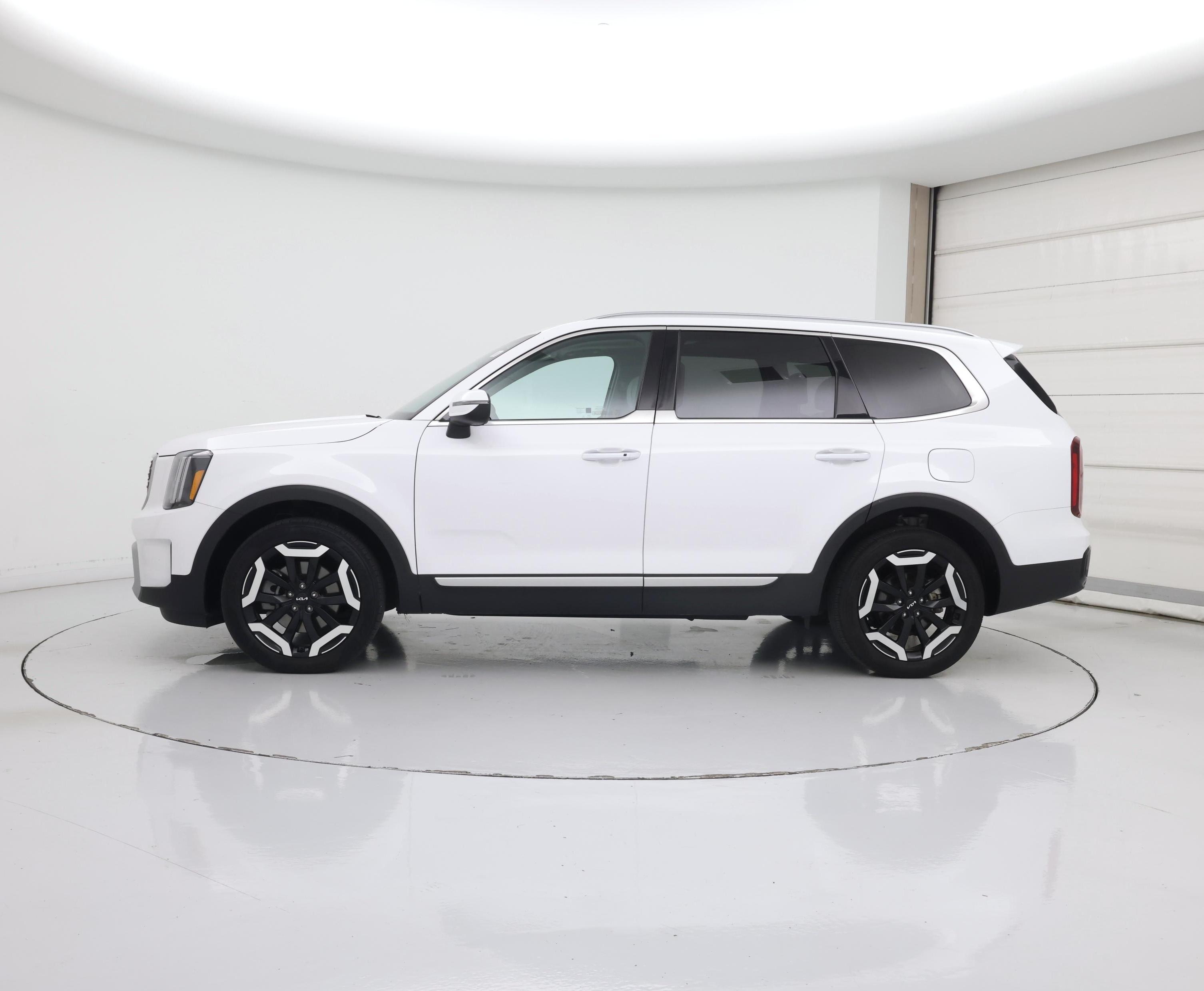 Thumbnail: 2025 Kia Telluride - 3