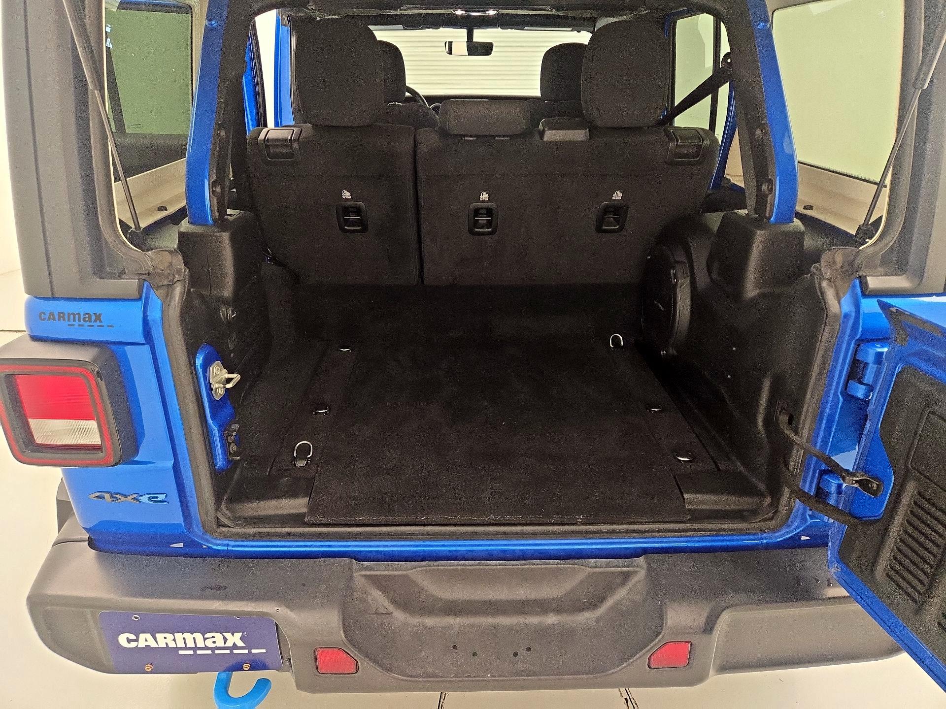 Thumbnail: 2023 Jeep Wrangler - 19