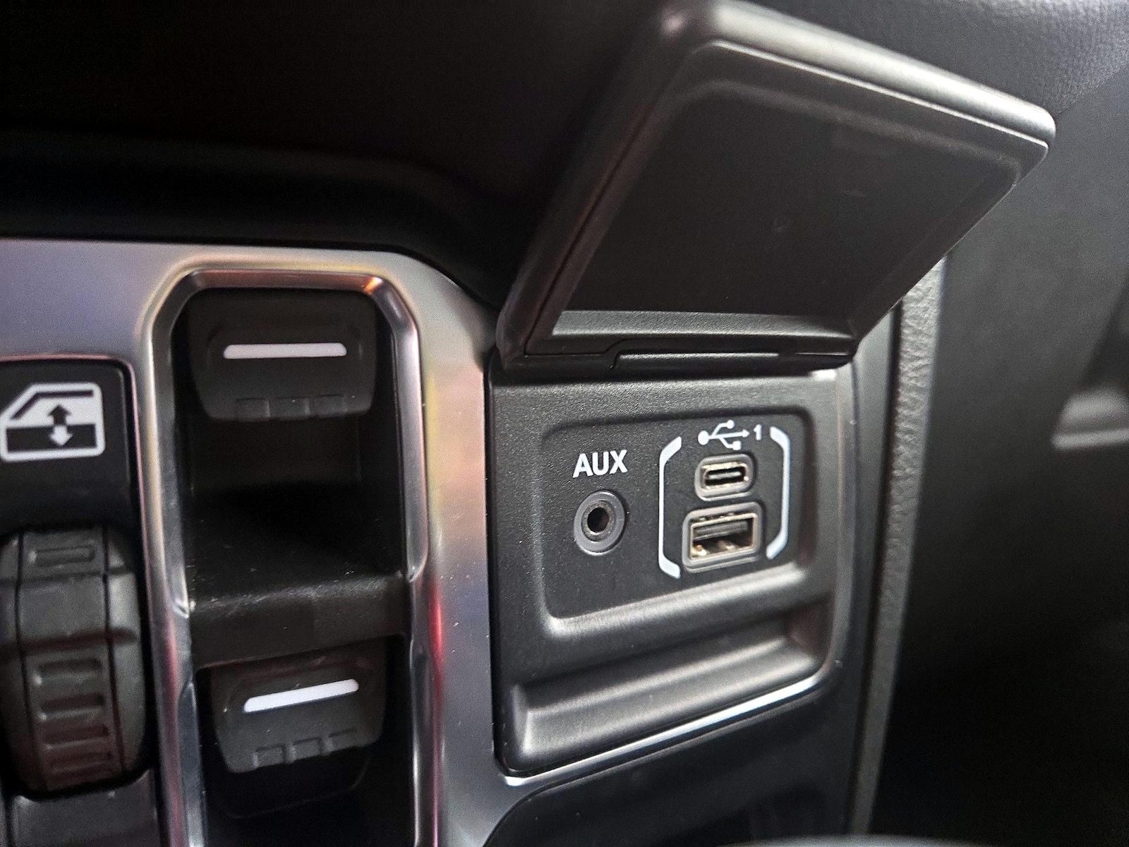 2024 Jeep Wrangler 4xe Sahara 4XE - Photo 19