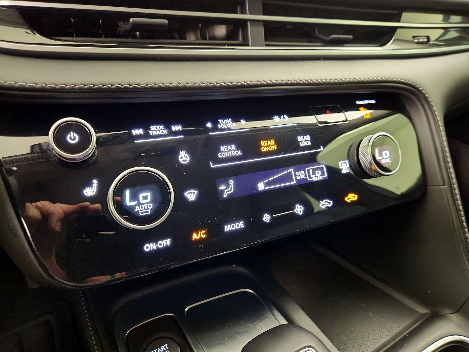 2024 INFINITI QX60 PURE - Photo 17