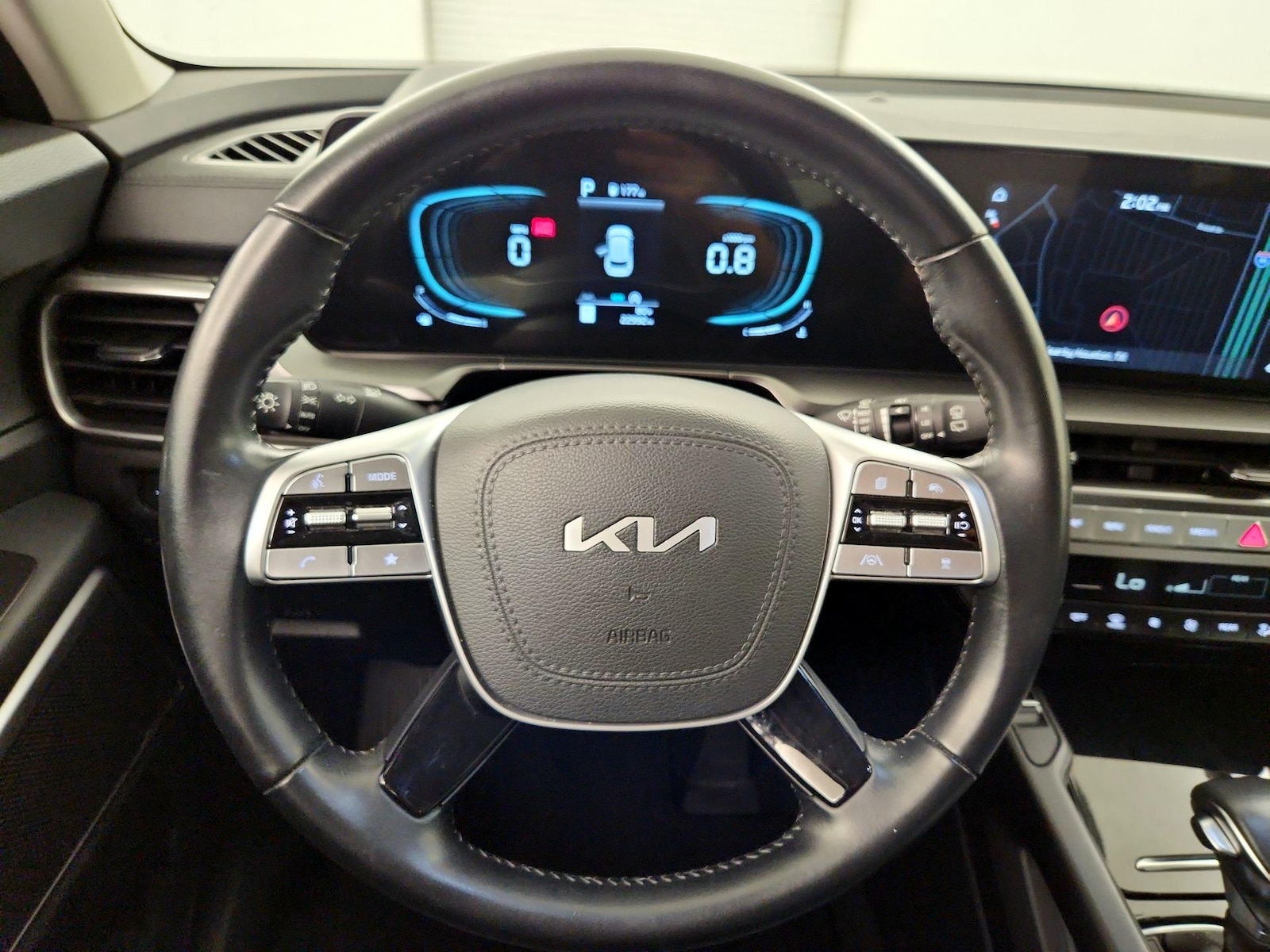 2025 Kia Telluride S - Photo 11