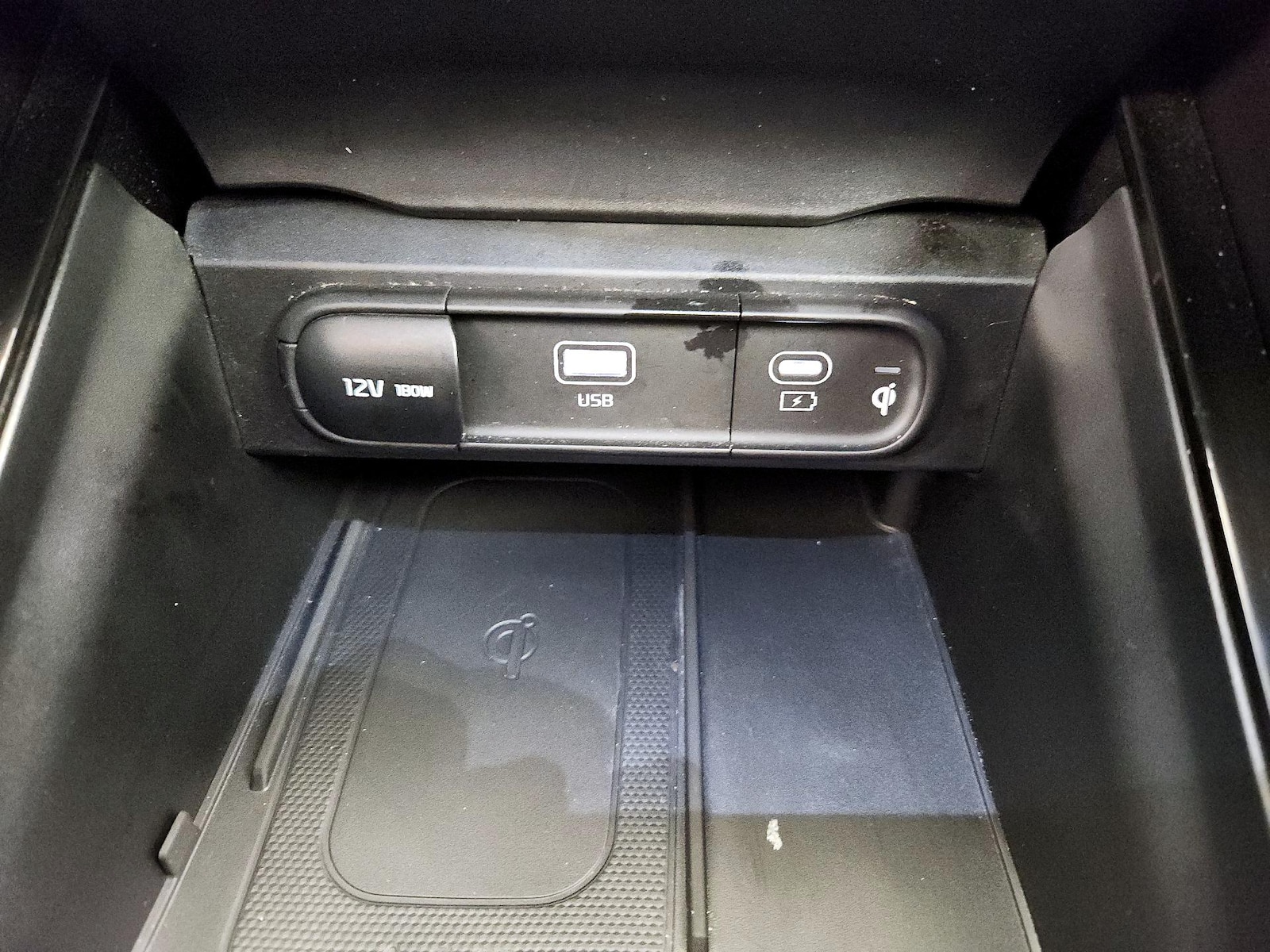 2025 Kia Telluride S - Photo 20