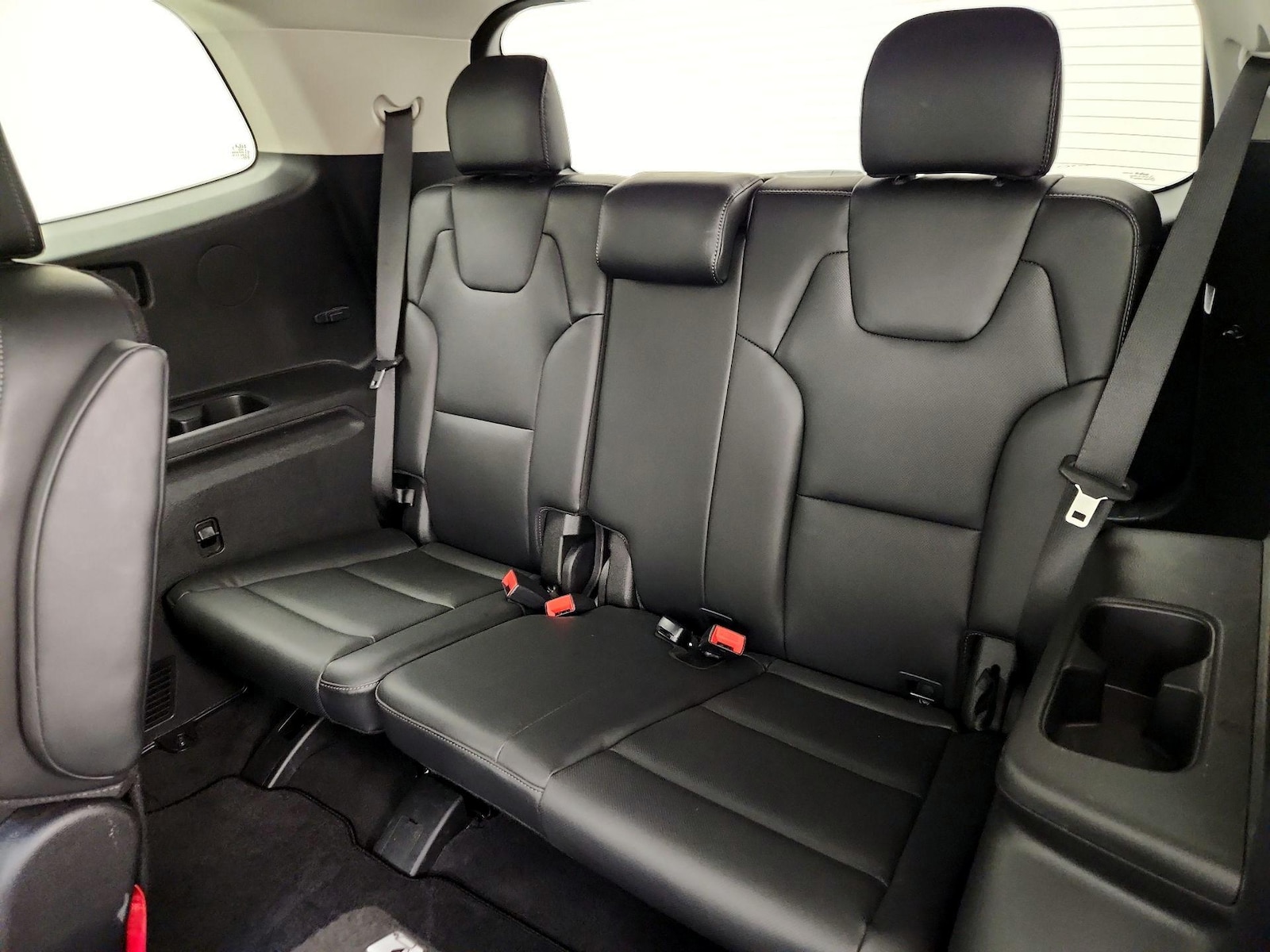 2025 Kia Telluride S - Photo 23