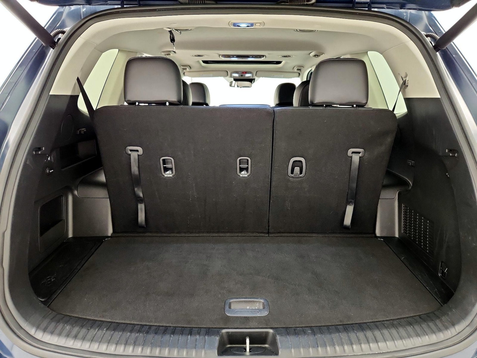 2025 Kia Telluride S - Photo 24