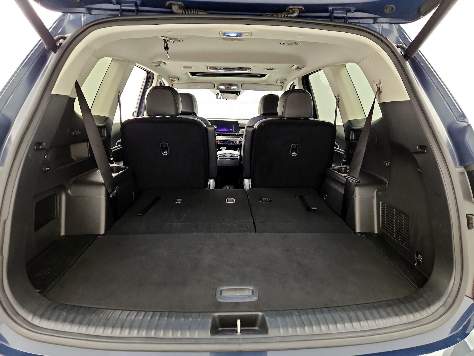 2025 Kia Telluride S - Photo 25