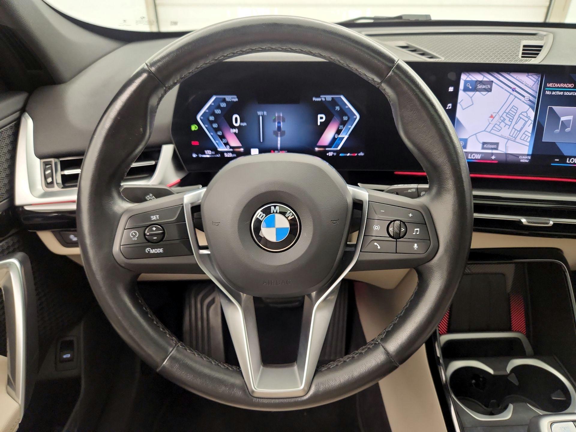 Thumbnail: 2023 BMW X1 - 10