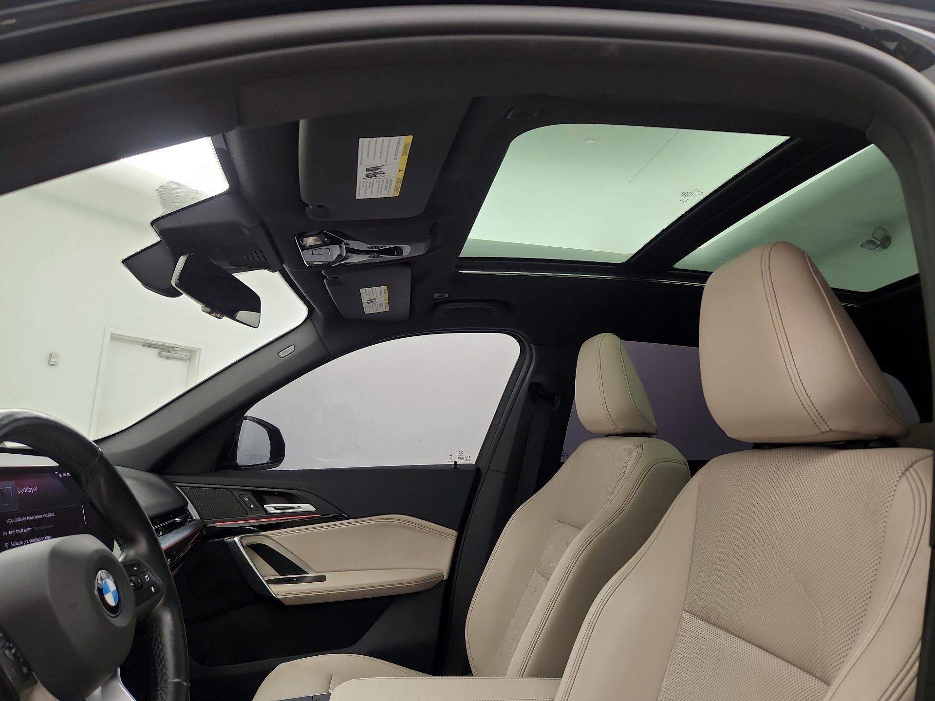 Thumbnail: 2023 BMW X1 - 20