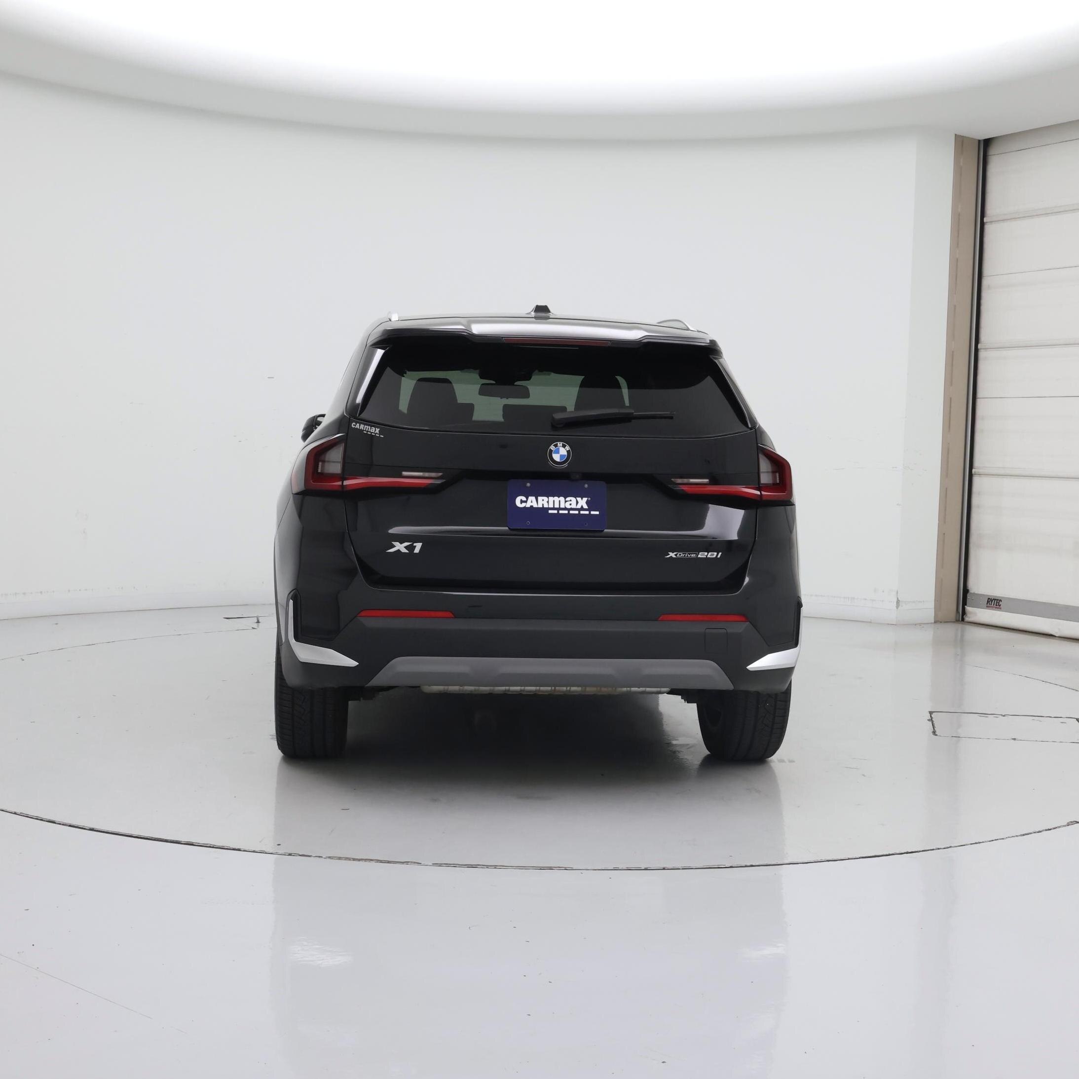 Thumbnail: 2023 BMW X1 - 6