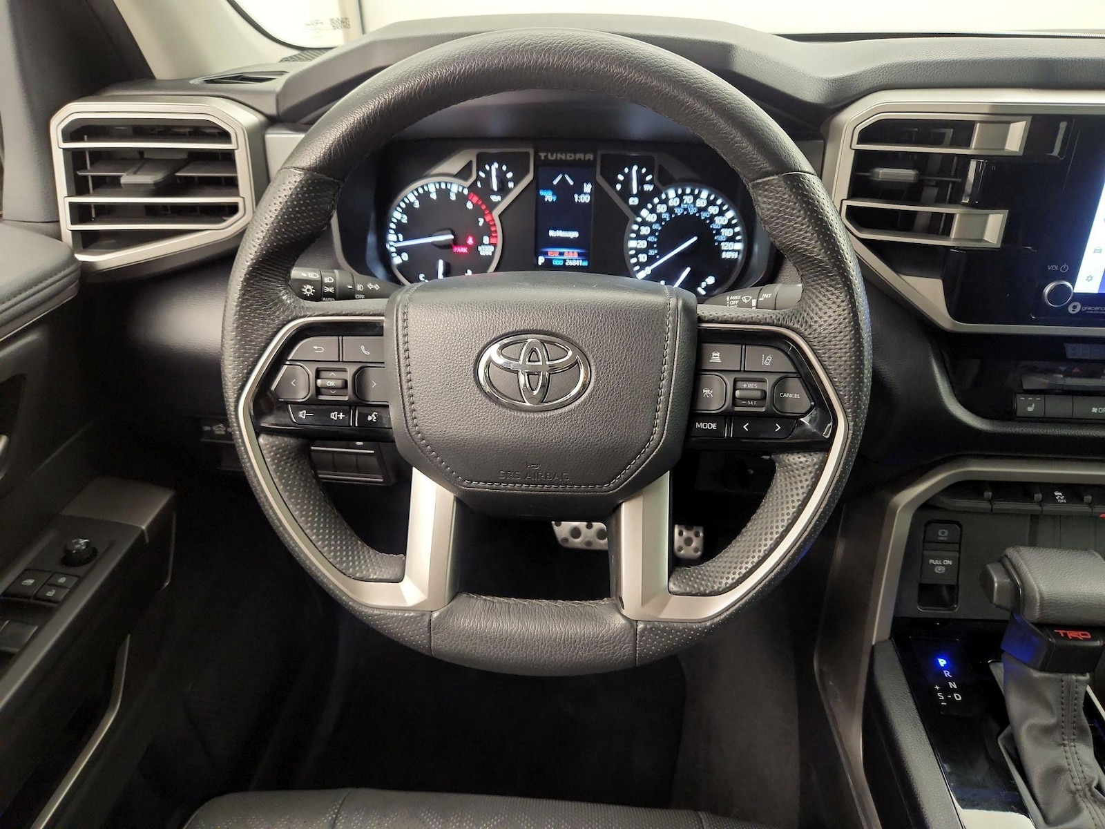 2024 Toyota Tundra SR5 - Photo 11