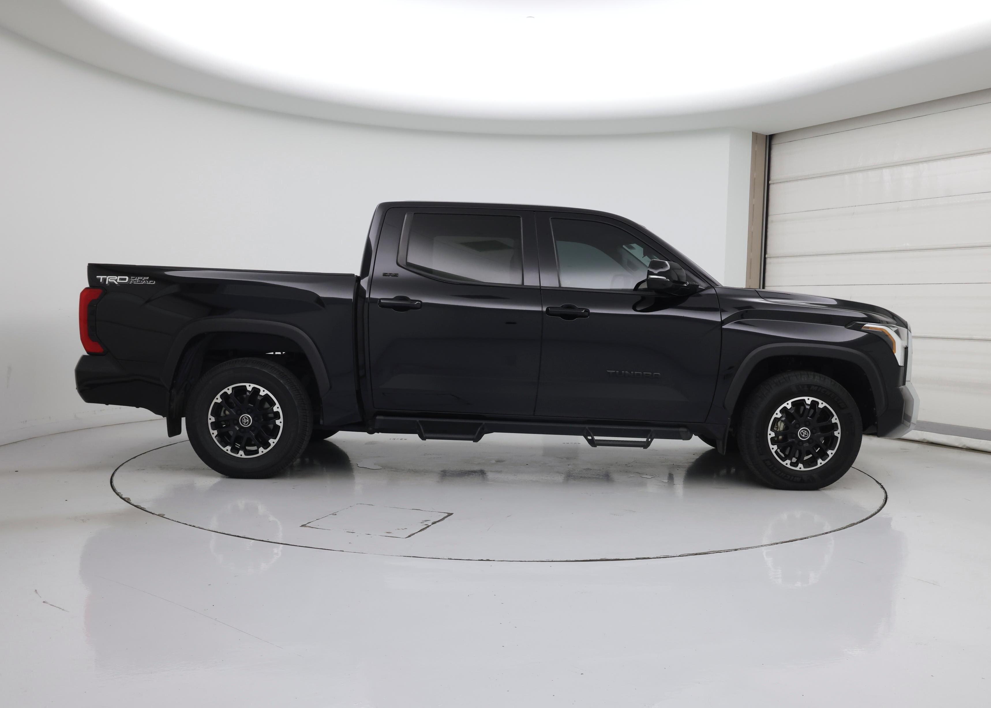 Thumbnail: 2024 Toyota Tundra - 7